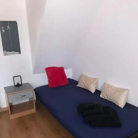 Apartment Calme Dans Le Centre Historique D'agde *